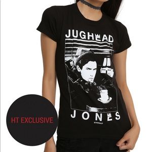 RIVERDALE JUGHEAD GIRLS TSHIRT HOT TOPIC EXCLUSIVE